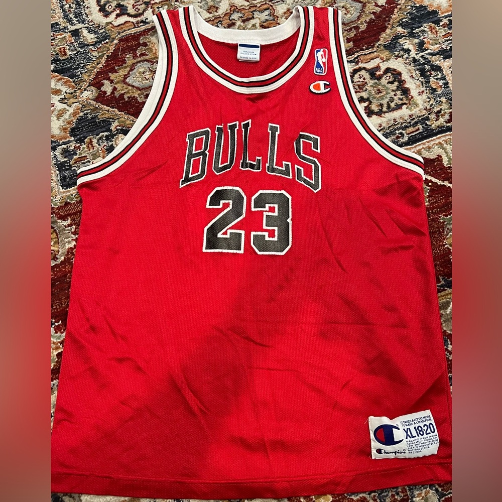 Boys XL 18-20 Michael Jordan Champion vintage jersey